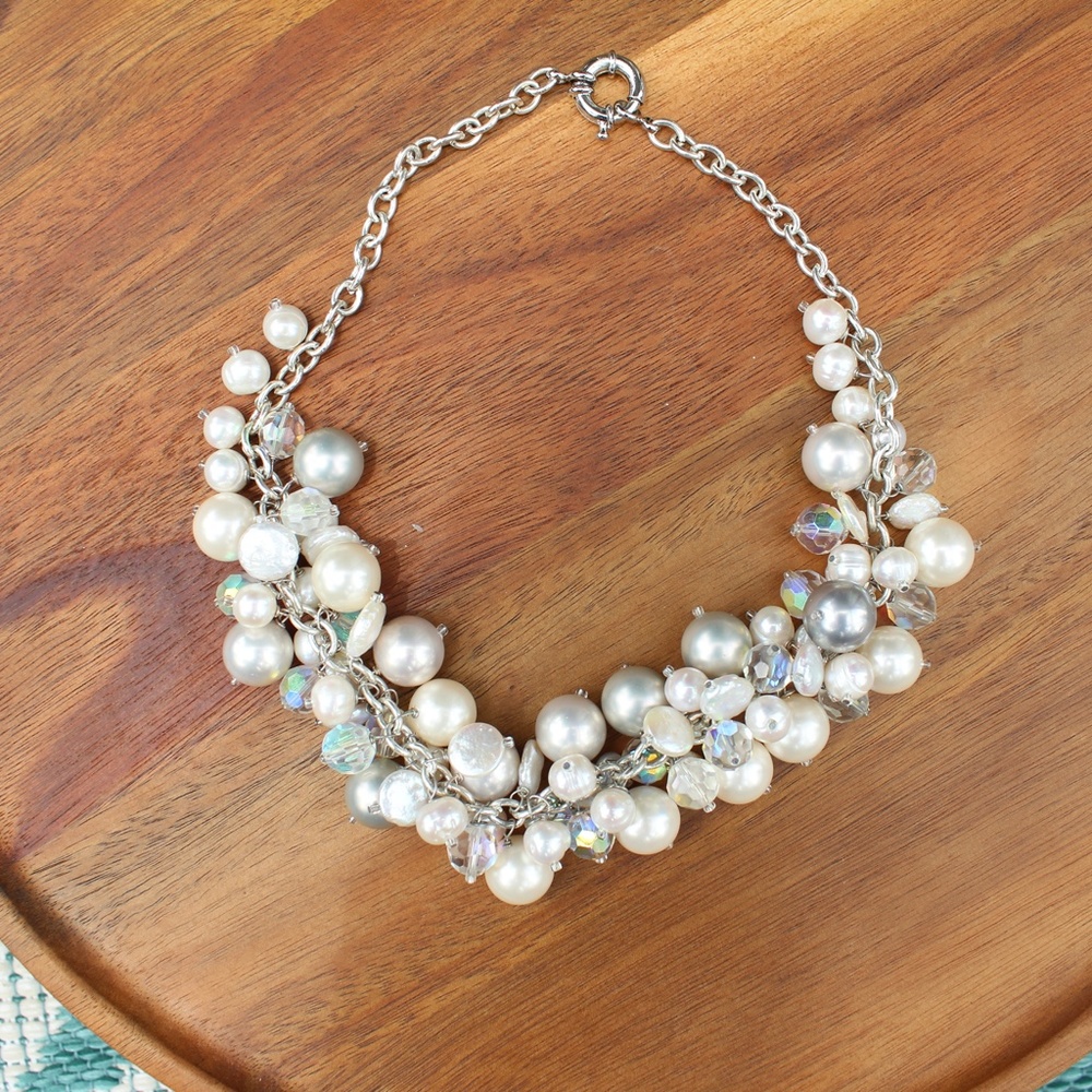 Pearls & Crystal Set - Picture 8 of 8